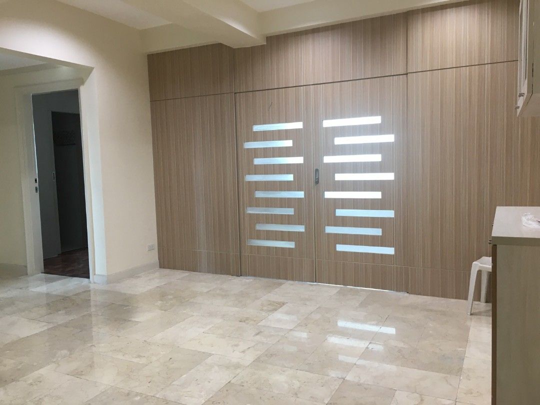 Beautifully Renovated CONDO in BINONDO (Category: Apartments & Condos) located in Manila. Submitted by traders_hub (Listing ID 1240959939, Image 2). Description: FOR SALE: Imperial Sky Garden 19th Floor *Location at the very heart of Chinatown *Size: 111.15 sqm *Corner Unit w/ Balcony * 2-3BR / 2T&B *MOVE-IN READY Newly Renovated * 90% Furnished * New Split type Aircon at the BR2 * New water heater on both toilets * New kitchen stove and range ho
