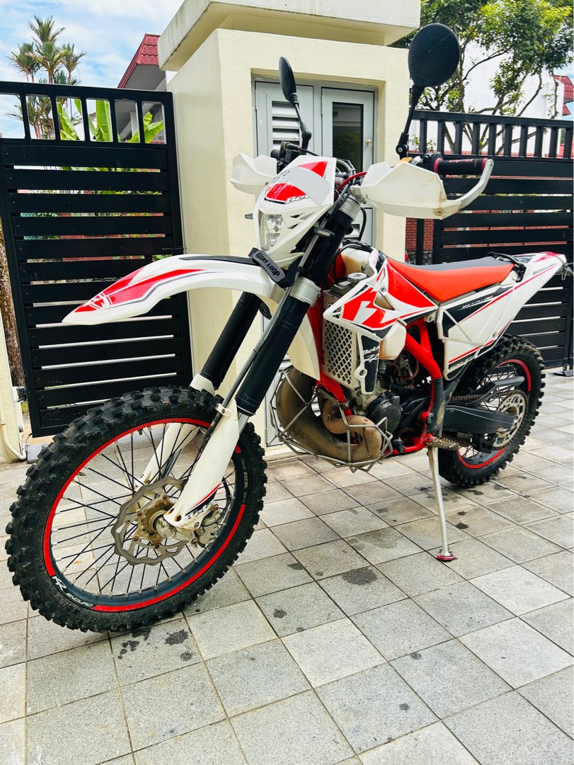 Beta 200 RR Road Legal 2 Stroke COE 2030, Motorcycles, Motorcycles for