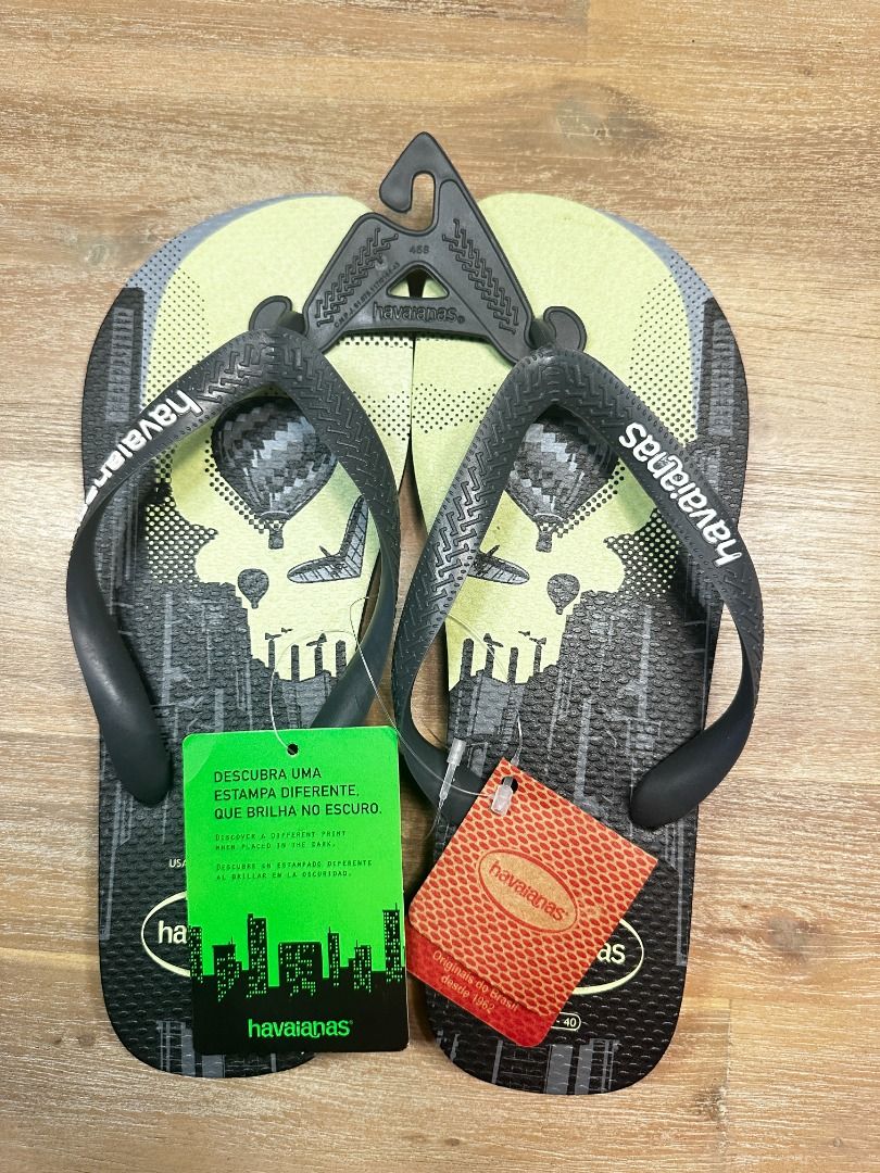 BNIB Havaianas 4nite Flip Flops Glow in the dark w Tags Skull