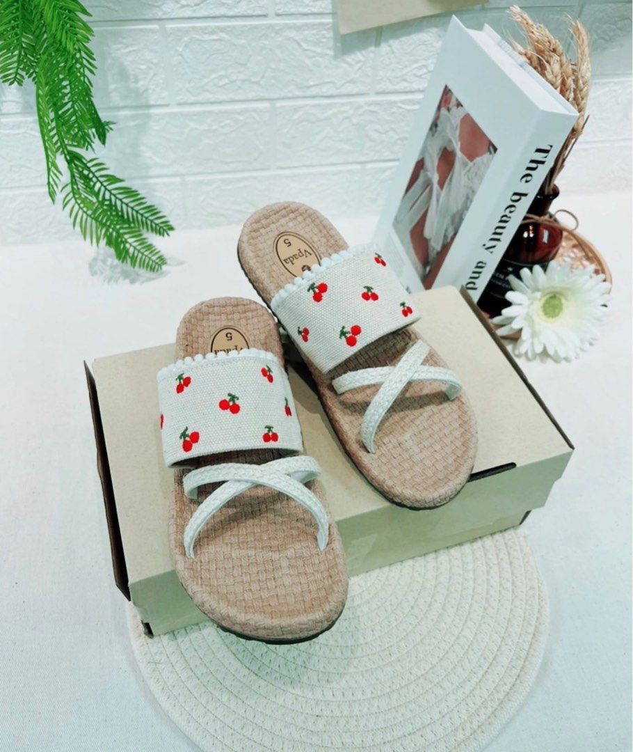 Korean best sale sandals brand