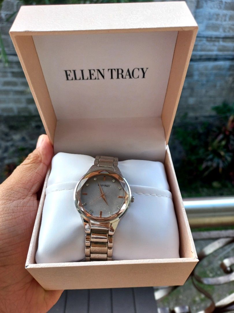 Ellen tracy wrist discount watch