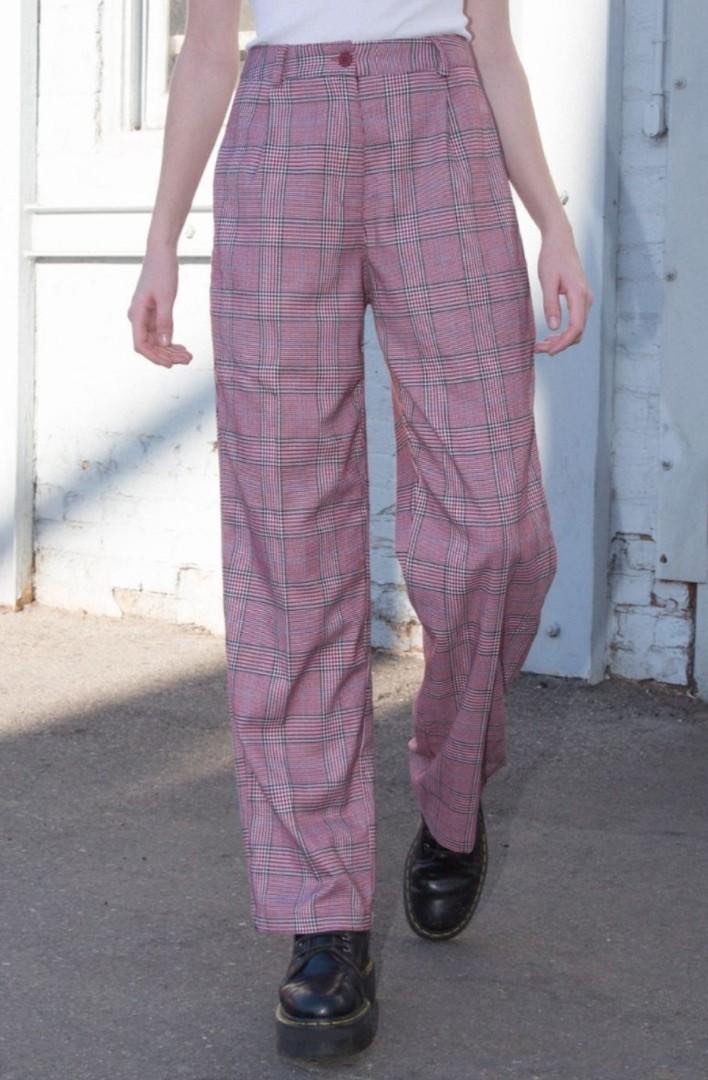 Brandy melville pink plaid pants on sale
