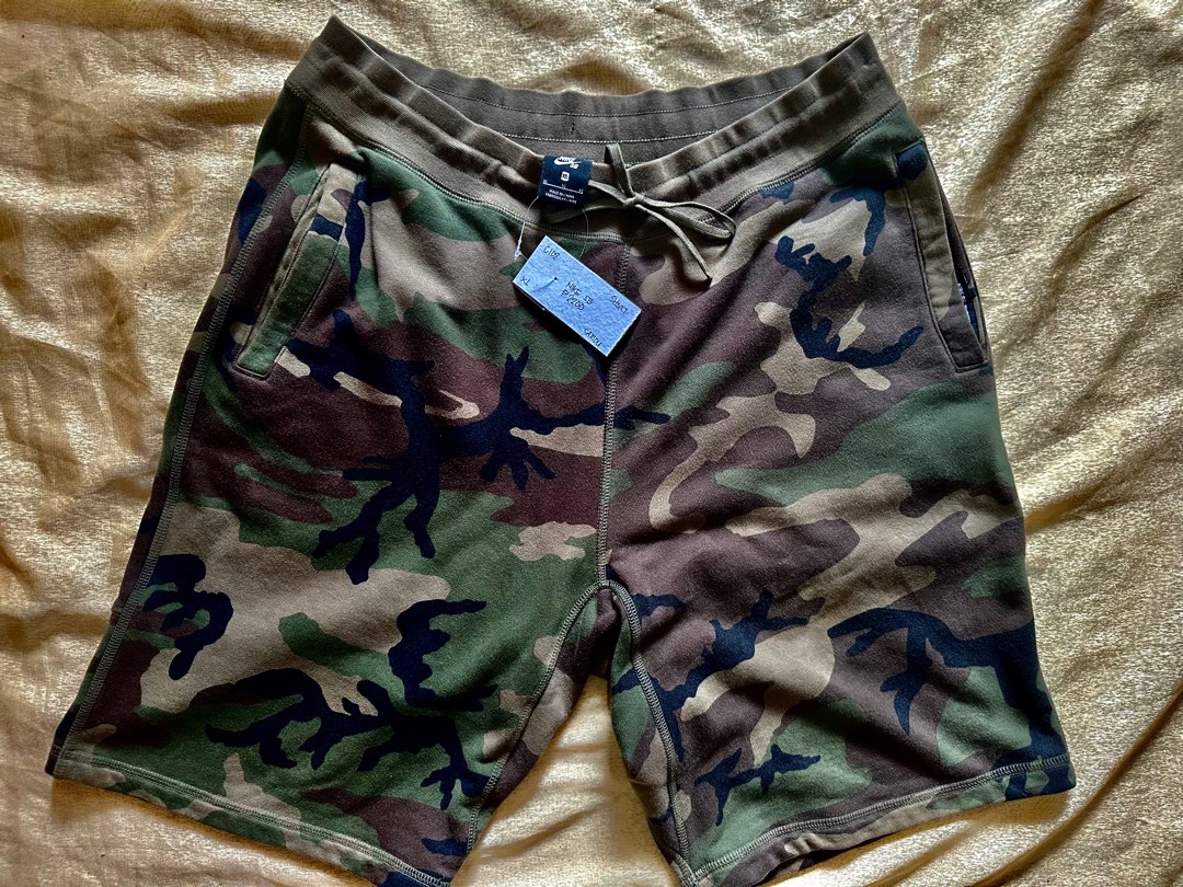 Nike sb everett camo sweat shorts on sale