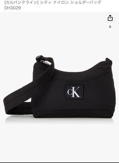 Calvin Klein  Ck 尼龍側背小包