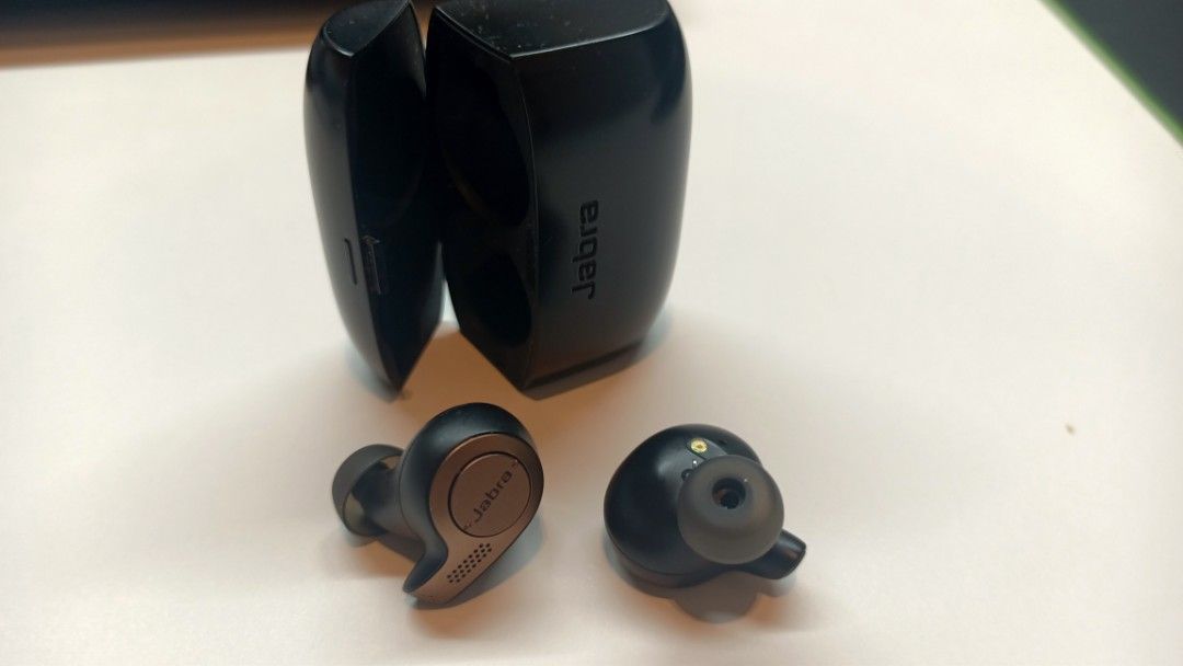 Jabra elite active 65t vs bose soundsport 2025 free