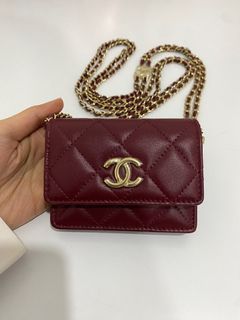 Chanel gift : Chanel makeup pouch, Luxury, Bags & Wallets on Carousell