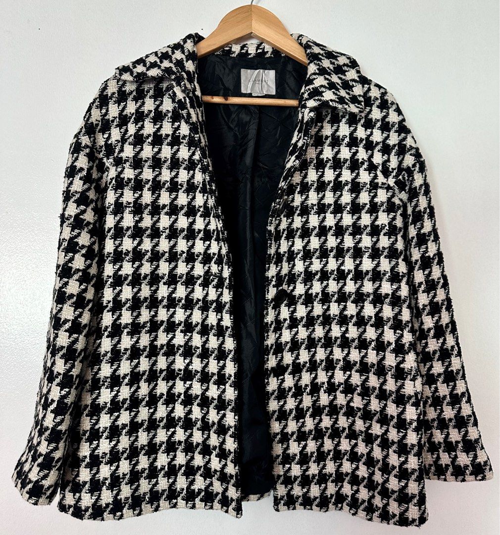 Clamont Paris Houdstooth Tweed blazer coat (Category: Coats, Jackets and Outerwear) located in Baguio. Submitted by jdfselectify (Listing ID 1240834767, Image 2). Description: Super nice ❤️ Fits small to medium women 18 width 27 length Excellent condition.