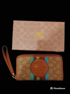 Coach Wristlet Limited Edition