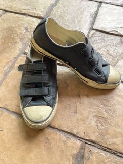 Affordable converse velcro For Sale Sneakers Carousell Malaysia
