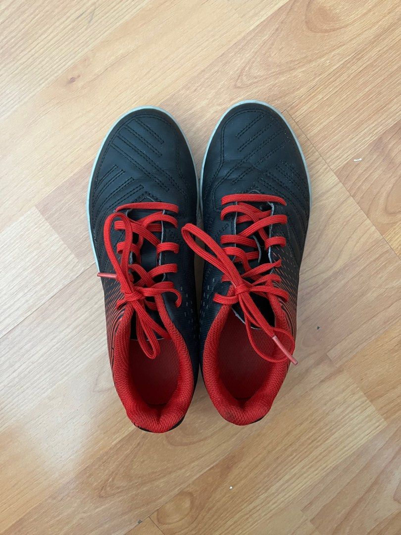 decathlon futsal shoes
