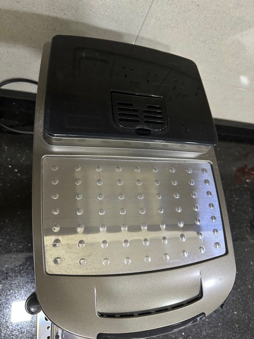 Delonghi ECAM 250.33.TB Magnifica S Smart Coffee Machine, TV & Home