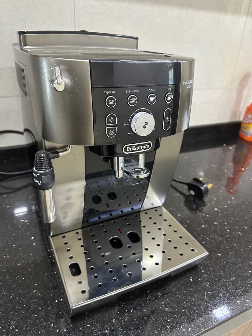 Delonghi ECAM 250.33.TB Magnifica S Smart Coffee Machine, TV & Home