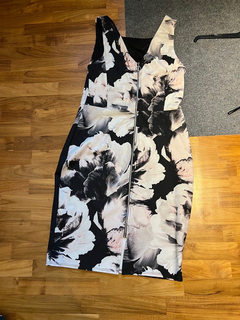 Dorothy perkins white floral hotsell dress