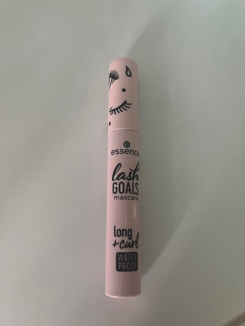 Essence lash goals mascara black, long + curl, Beauty & Personal Care