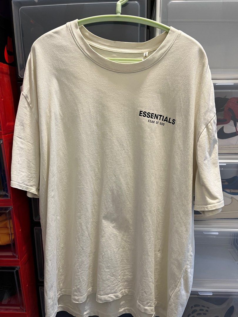 Essentials L (Category: Tshirts & Polo Shirts) located in Kuala Lumpur. Submitted by wanchansen41246 (Listing ID 1240952696, Image 1). Description: Cream color Size L Pit 25 long 29 100 % legit .
