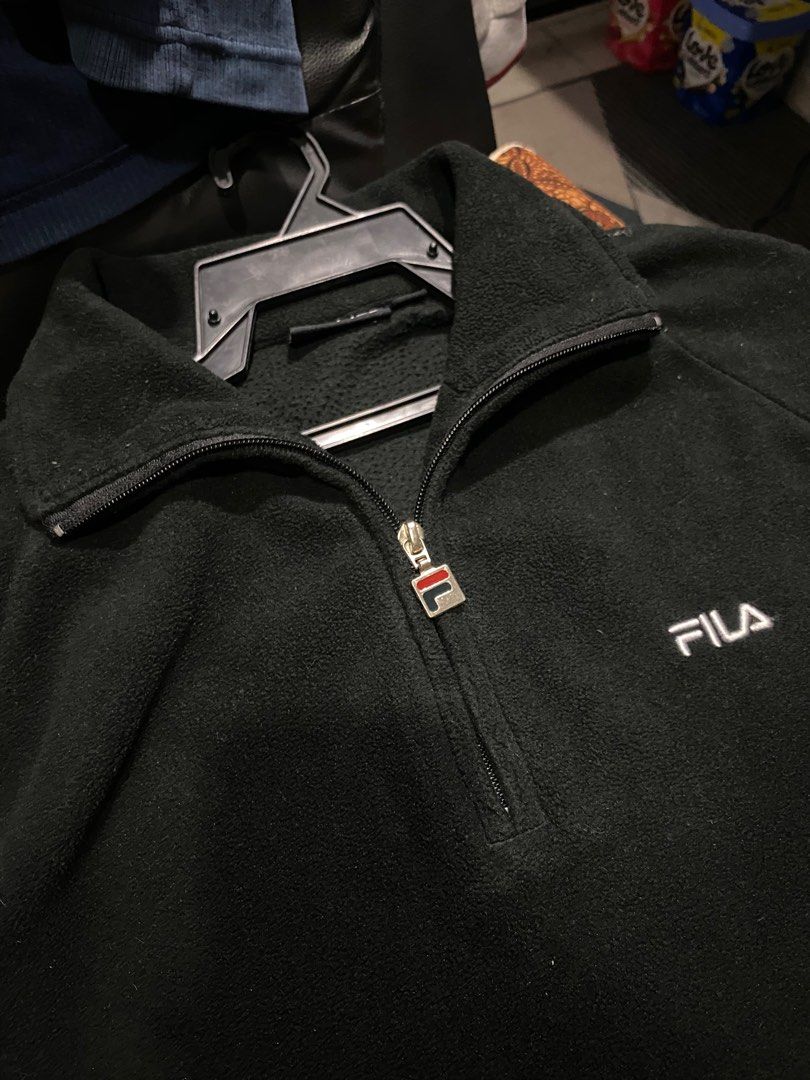 Fila zipper shop