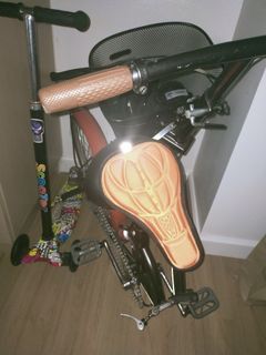 Foldable bike for kids/adult (2x used only)