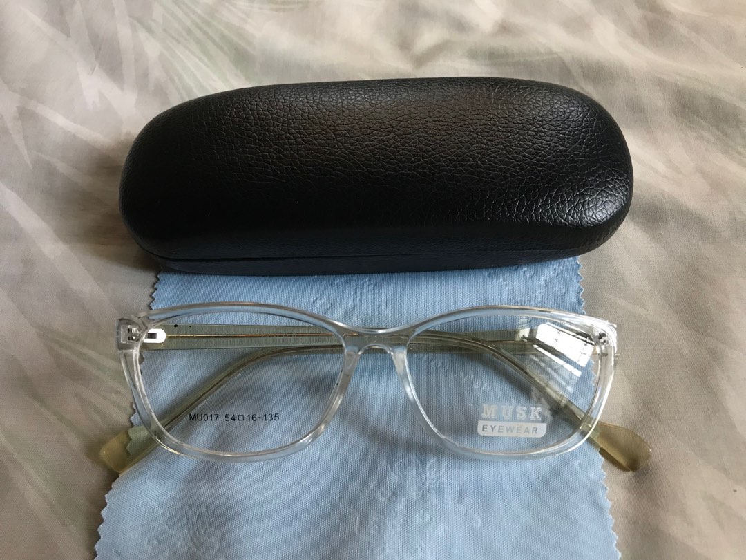 For Sale MUSK Eyewear Eyeglasses Frame, Women's Fashion, Watches