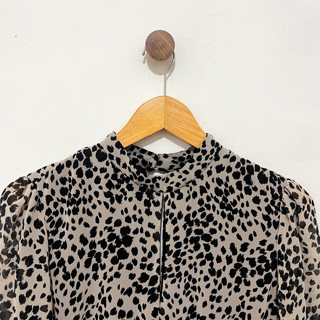 Animal print tops forever 21 hot sale