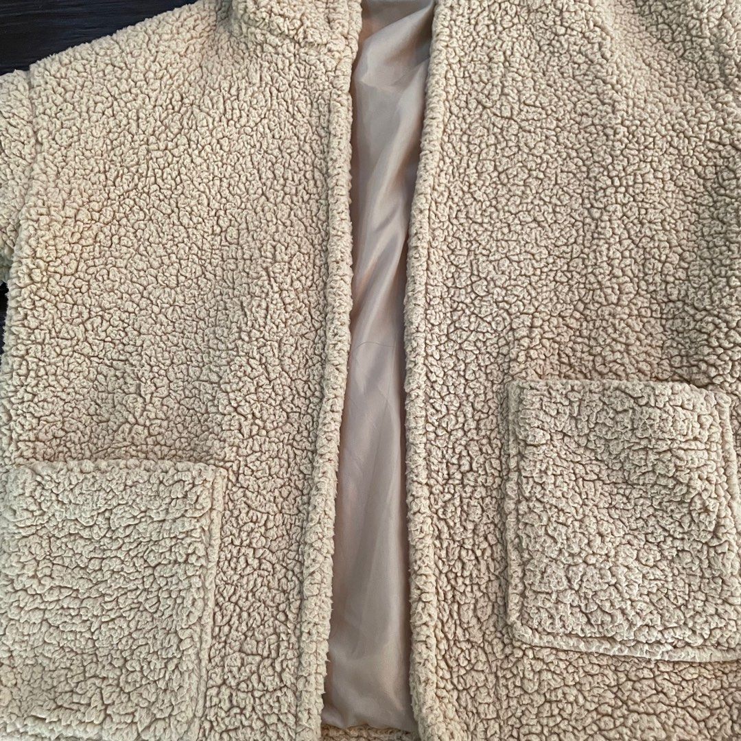 Fluffy jacket forever 21 sale