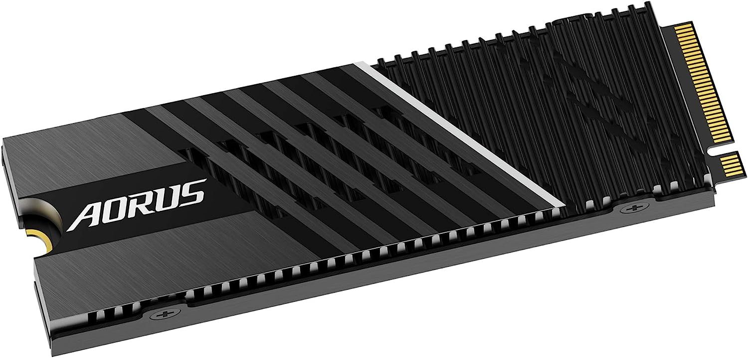 GIGABYTE AORUS Gen4 7000s SSD 1TB PCIe 4.0 NVMe M.2 Nanocarbon Coated Aluminum Heatsink 3D TLC NAND SSD GP AG70S1TB GP AG70S1TB 1TB Gen4 SSD