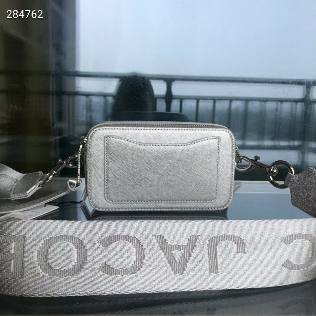 GSS sale Marc Jacob Snapshot Bag silver sling camera bag instock