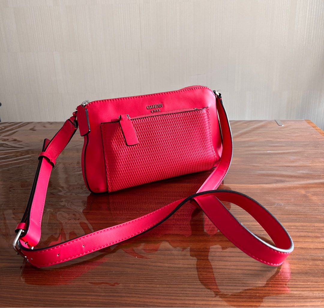 Red guess crossbody bag sale
