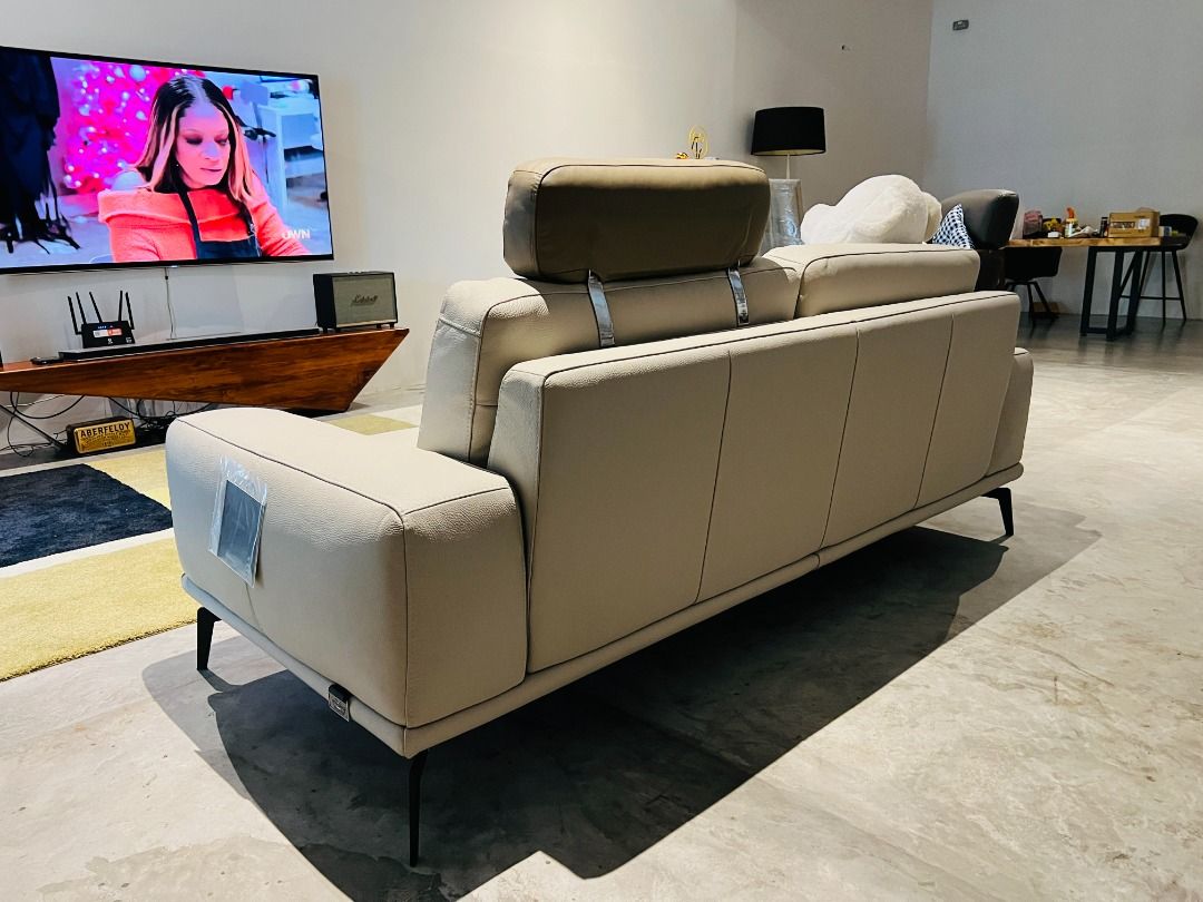 Harvey Norman Cuboyrosso Full Leather 3 Seater Sofa from ITALY