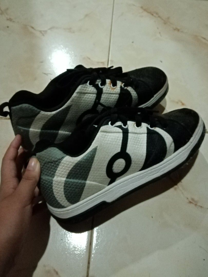 Heelys repel store