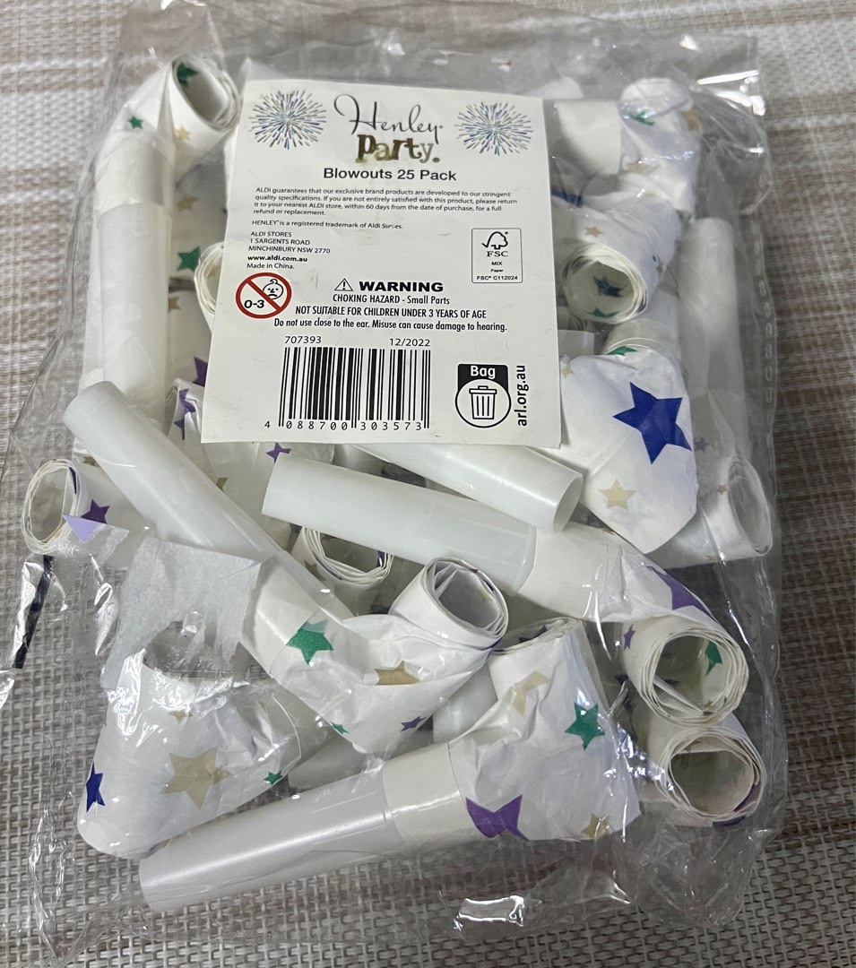 Henley Party Blowouts 25pcs/pack, Hobbies & Toys, Stationary & Craft