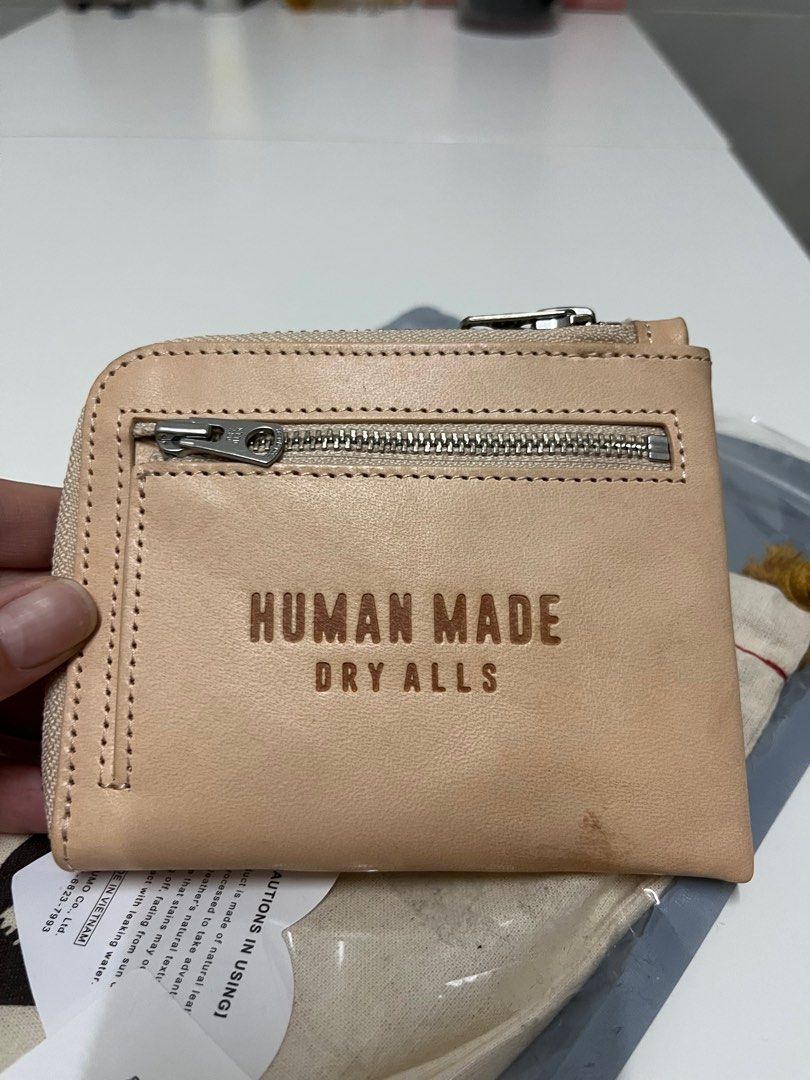 Human made leather wallet(瑕疵), 男裝, 袋, 腰袋、手提袋、小袋