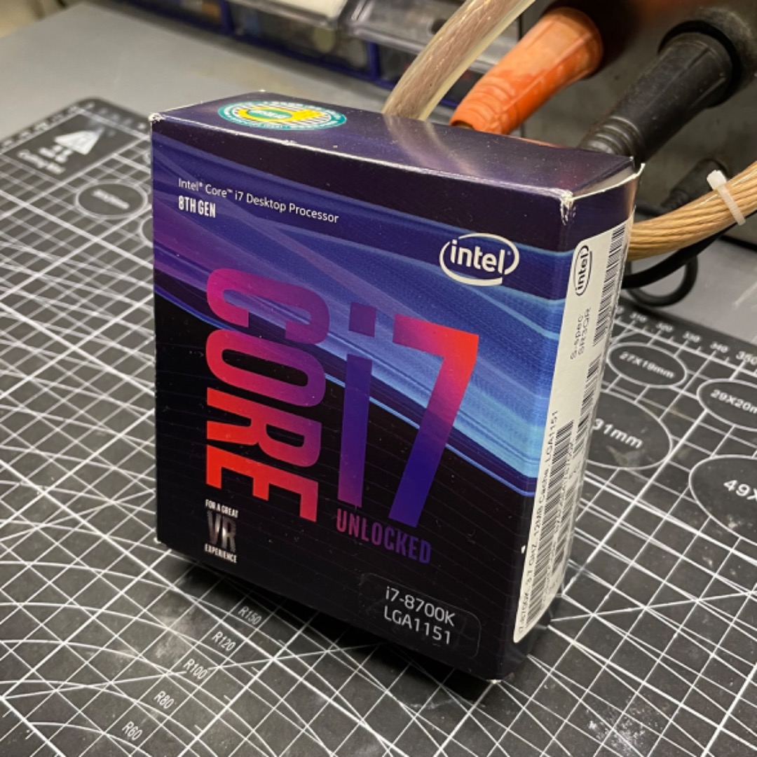 I7 8700K 3.7Ghz 有盒, 電腦＆科技, 電腦周邊及配件, 電腦周邊產品