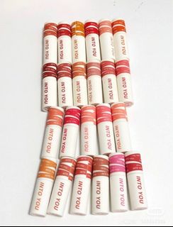 （分類：）位於 。 由 jssss. 提交（商品編號 1240966366，圖片 1）。簡介： 。