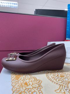 (Category: ) located in . Submitted by amirah8337 (Listing ID 1240875847, Image 1). Description: .