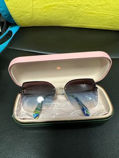 （分類：）位於 。 由 c.e.e.store 提交（商品編號 1240937618，圖片 1）。簡介： 。