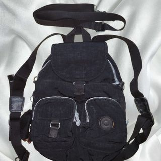 (Category: ) located in . Submitted by c.c_preloved (Listing ID 1239351268, Image 1). Description: .