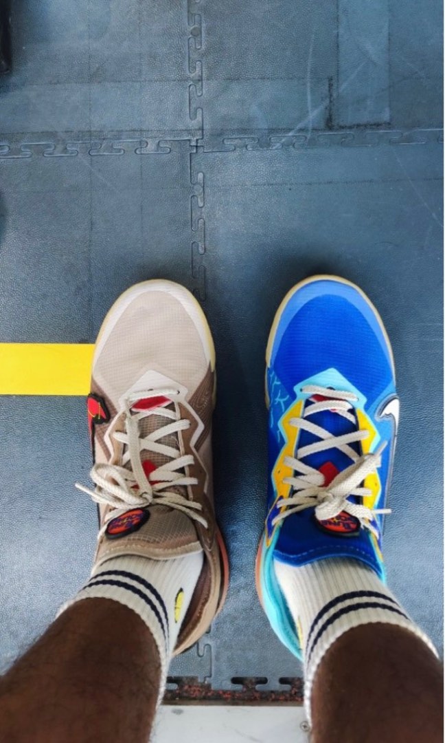 lebron looney tunes shoes