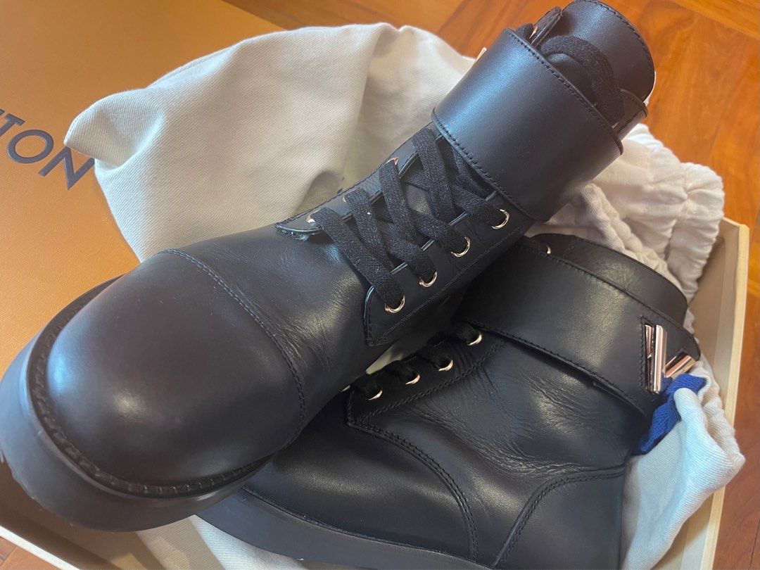 Louis Vuitton Wonderland Flat Ranger Boots. NEVER - Depop