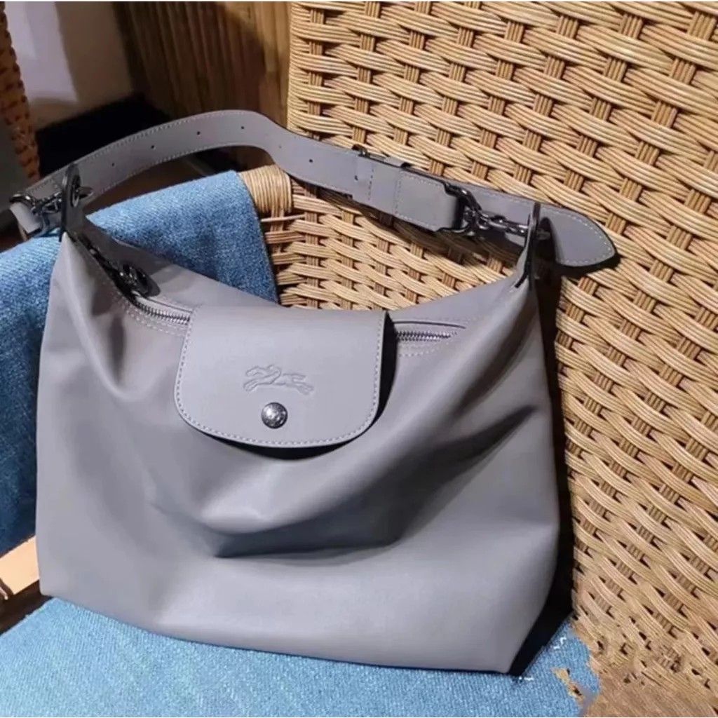Longchamp Le Pliage Neo Large Shoulder Tote in Nordic, Women's Fashion,  Bags & Wallets, Shoulder Bags on Carousell