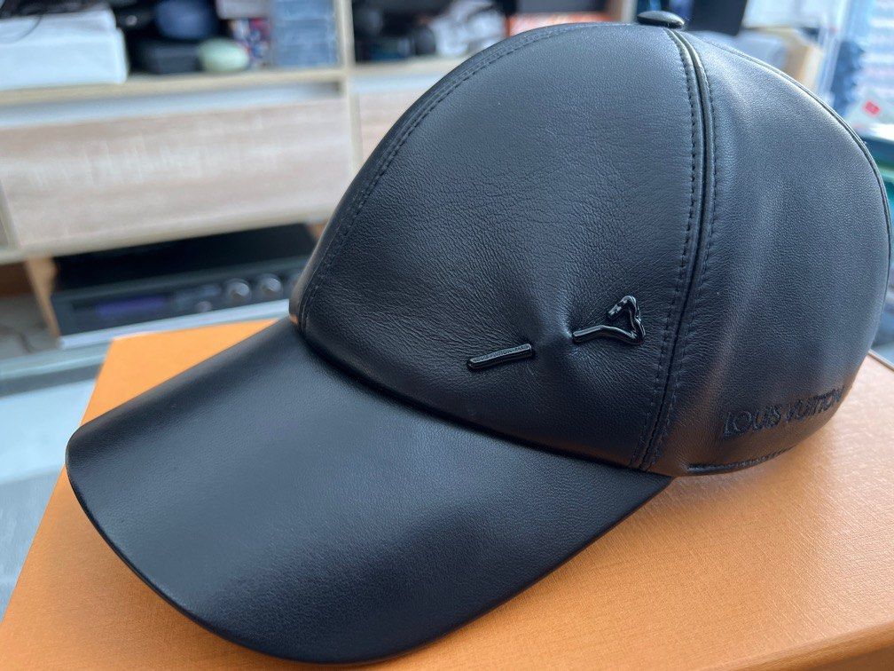 Pin em Louis Vuitton Leather Hat