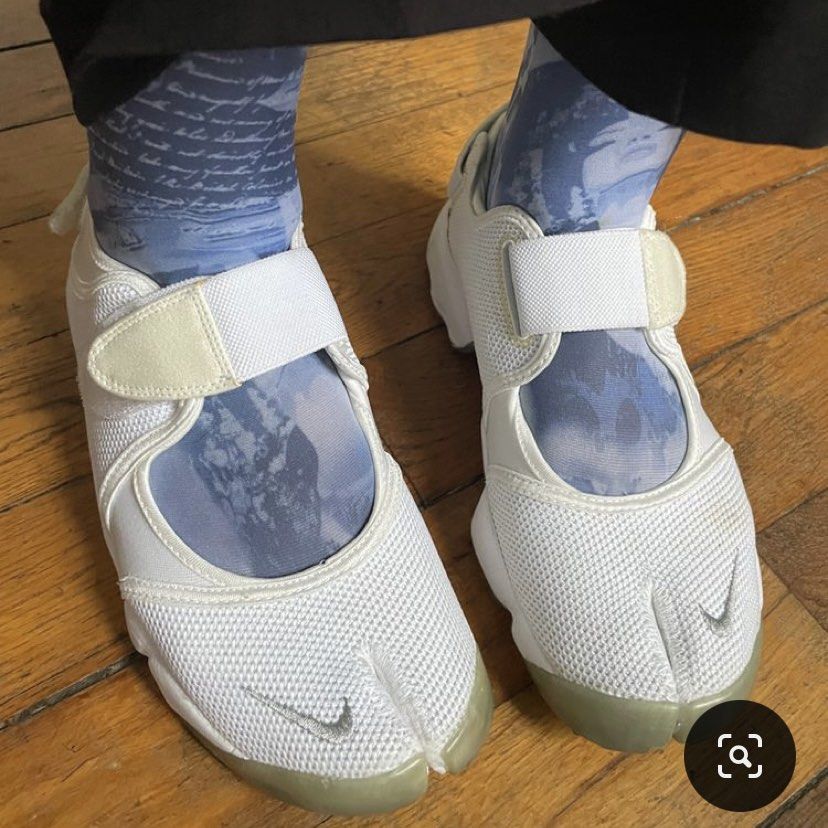 nike air rift tabi shoes