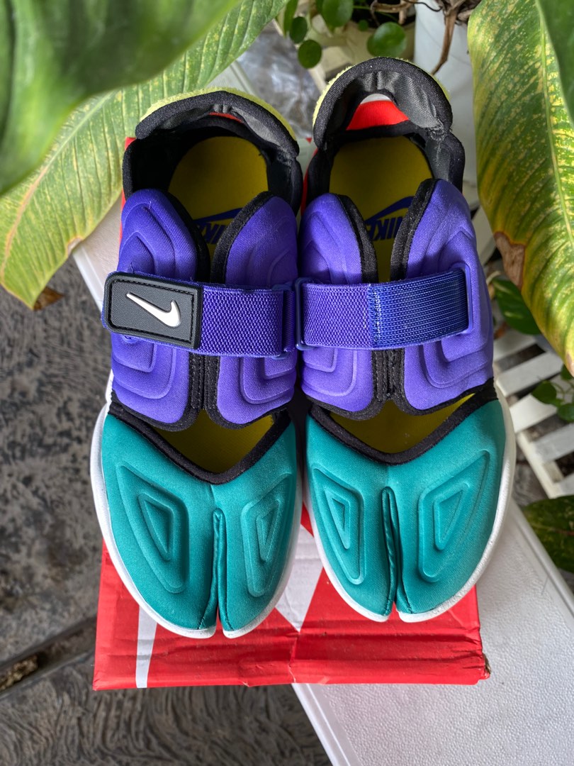 即日発送 NIKE 22.5㎝ 19aw BURST INDIGO RIFT AQUA W スニーカー