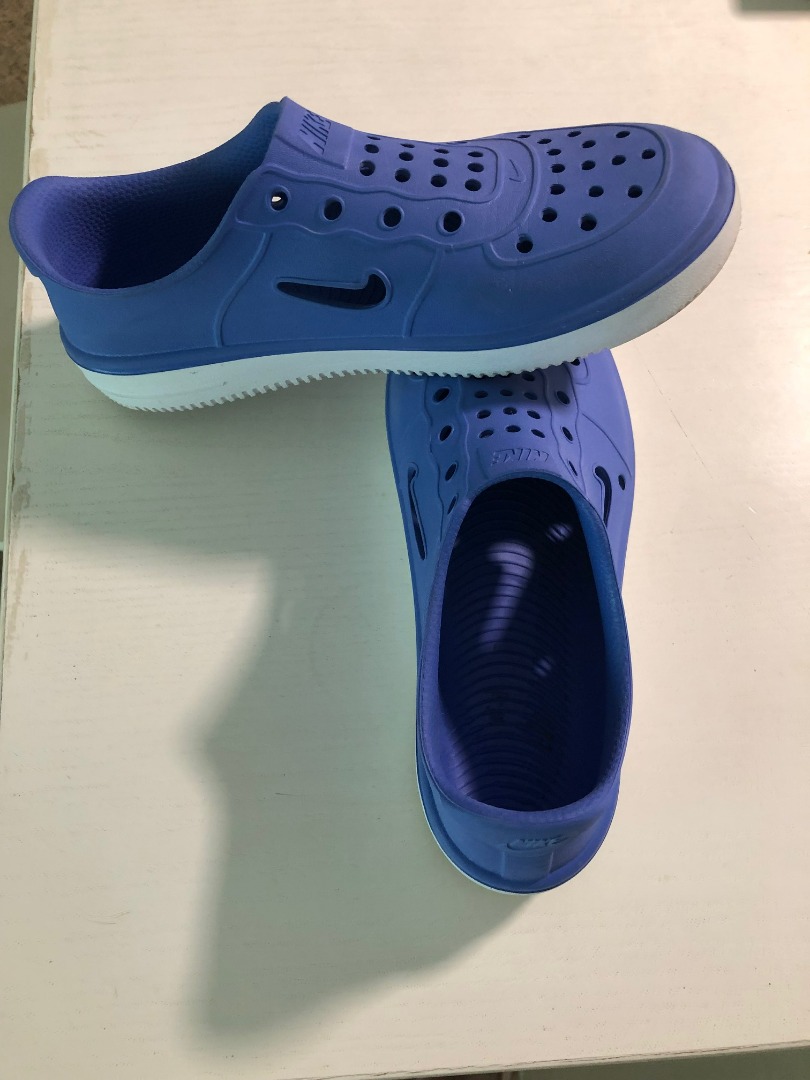 childrens nike beach shoes