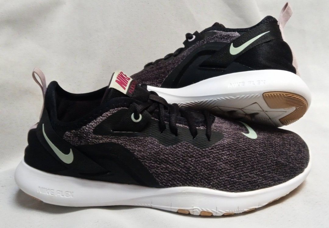 Nike flex tr deals 9 women's training shoe