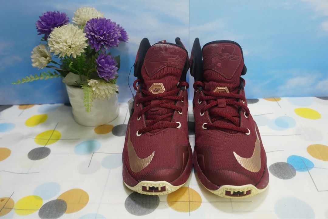 Lebron hot sale 13 burgundy