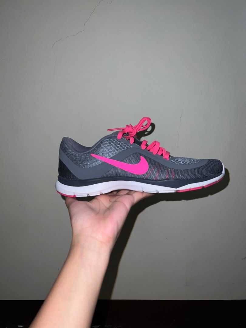 Nike training hotsell flex tr 6