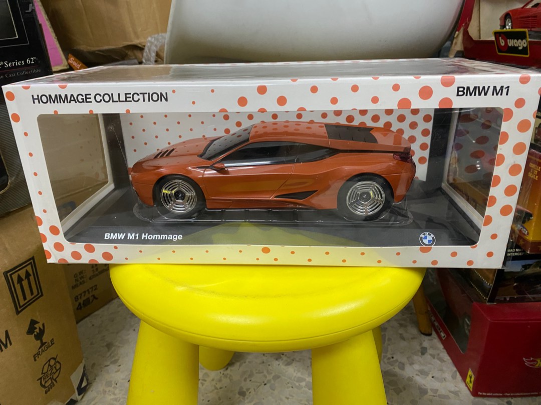 Norev BMW M1 Hommage 2008 - Orange Met (1:18 scale), Hobbies