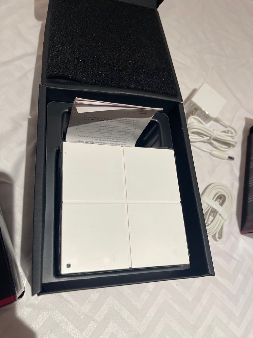 Nova MW6 home wifi mesh (Category: Networking) located in Makati City. Submitted by myngshop (Listing ID 1240961738, Image 2). Description: Nova mW6 home wifi mesh covers 165 square meters brand new with complete accessories .