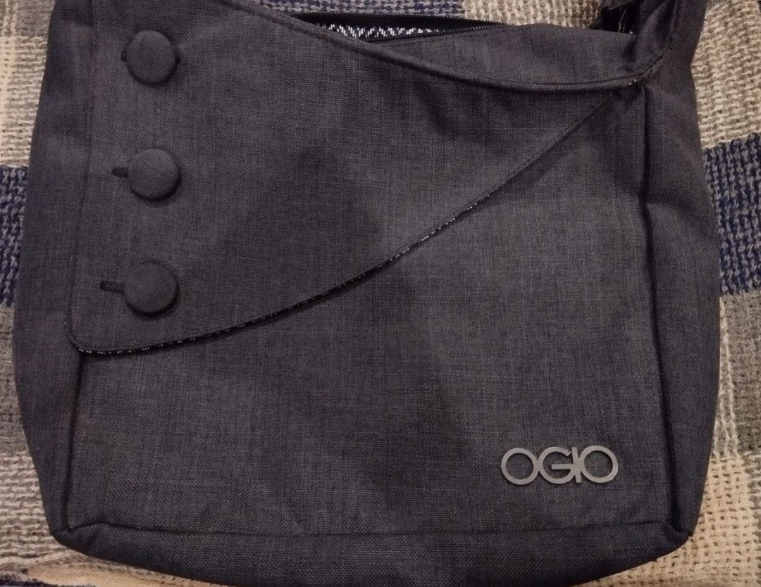 Ogio online sling bag