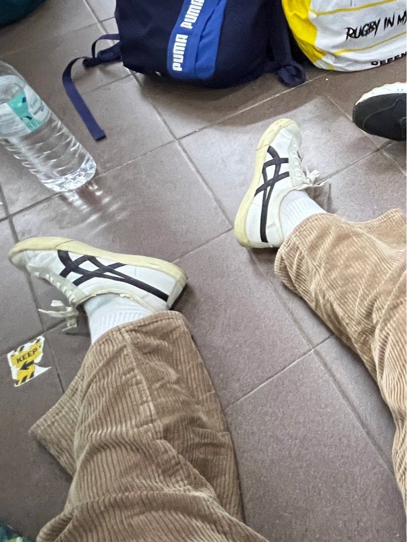 Onitsuka tiger ultimate 81 wide feet on sale